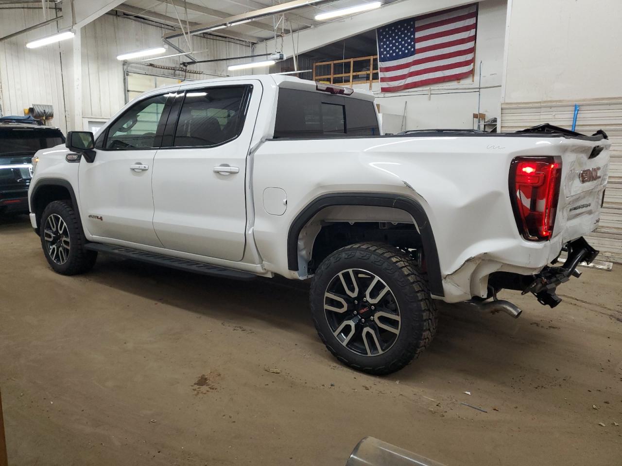 2024 GMC SIERRA K1500 AT4 VIN:1GTUUEEL3RZ384354