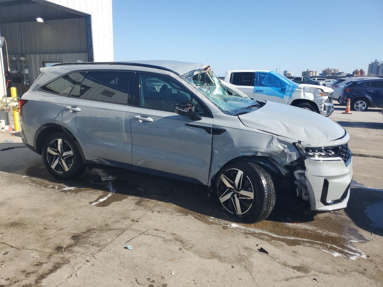 2023 KIA SORENTO EX VIN:5XYRH4LF2PG241554