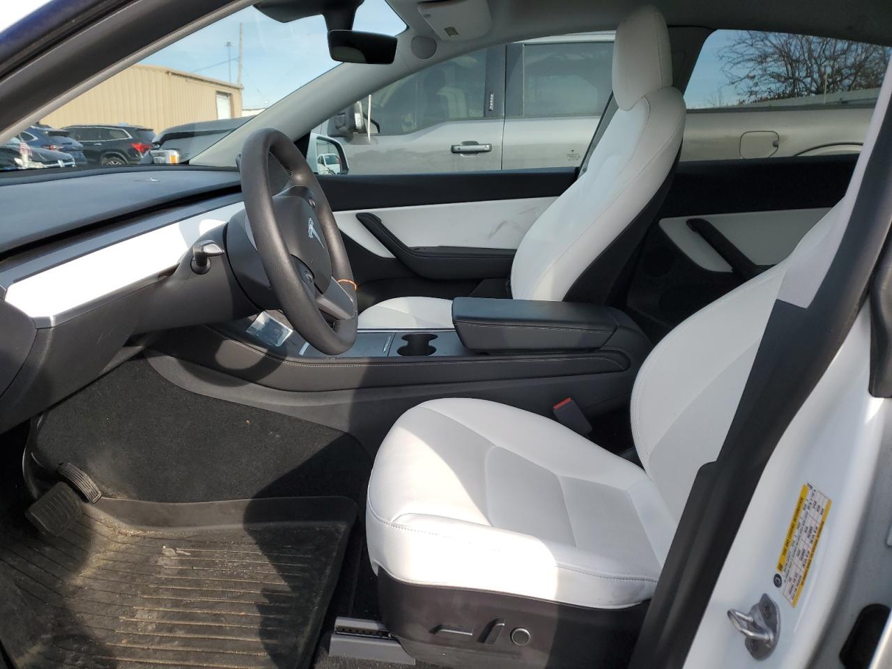 2022 TESLA MODEL Y  VIN:7SAYGDEE7NF312709