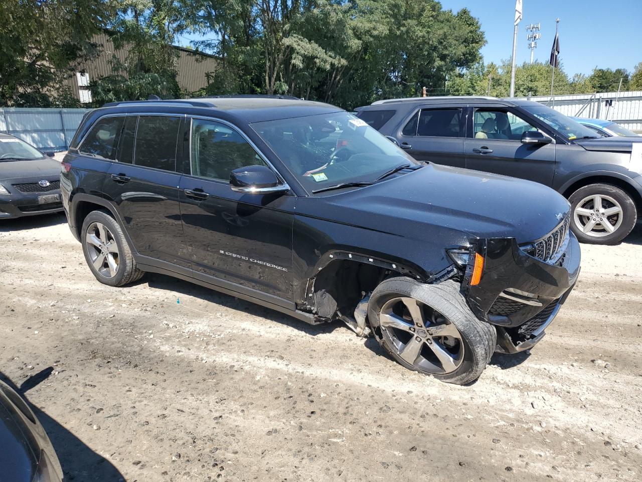 2022 JEEP GRAND CHEROKEE LIMITED VIN:1C4RJHBG3N8595867