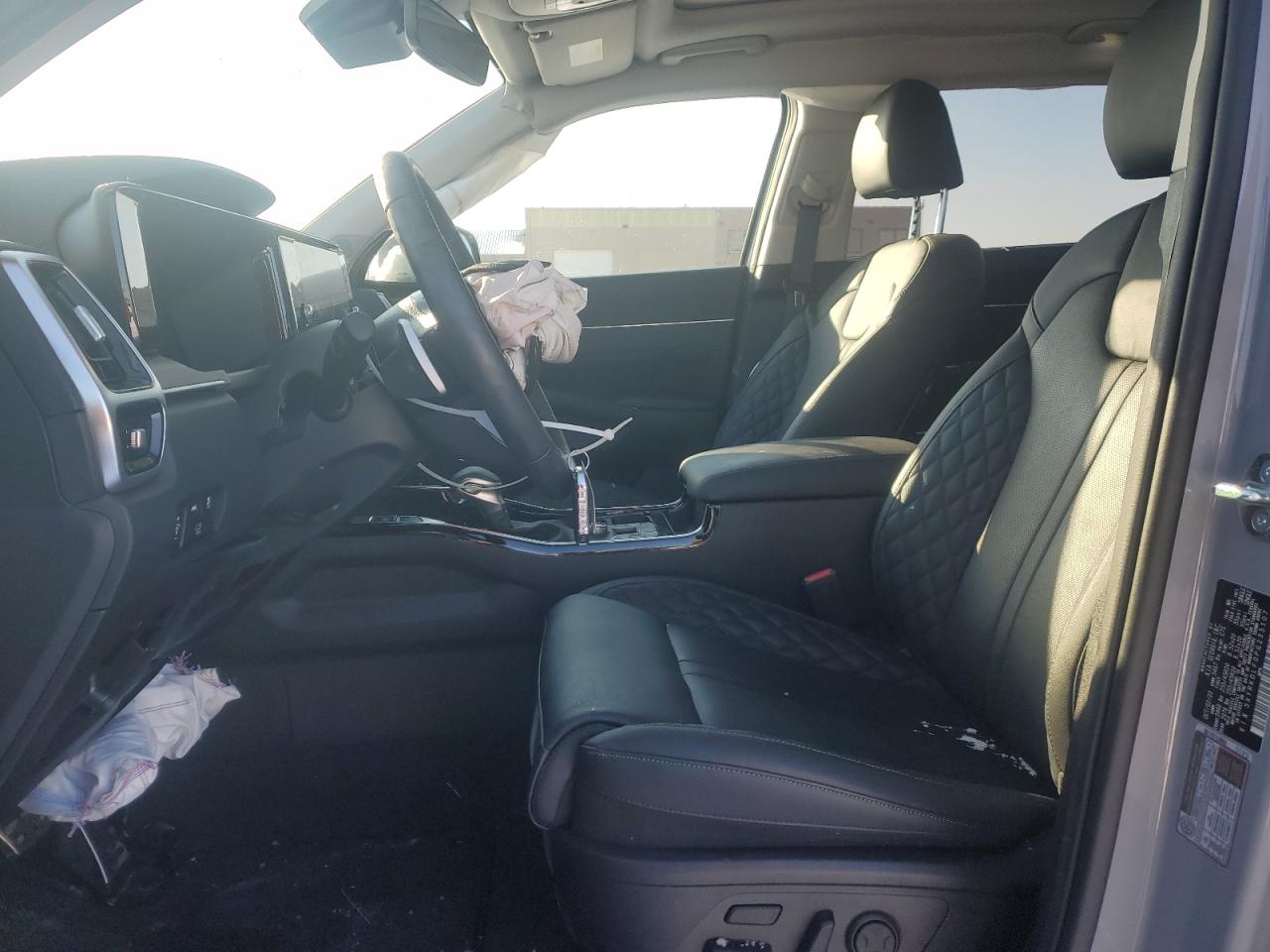 2023 KIA SORENTO SX VIN:1FT7X2A61NEE77393