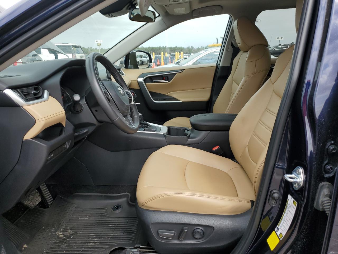 2022 TOYOTA RAV4 XLE PREMIUM VIN:2T3C1RFV5NW217919