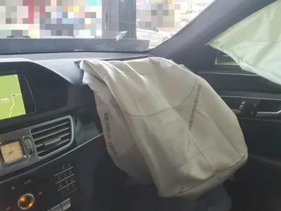 2015 Mercedes-Benz E 300 VIN: