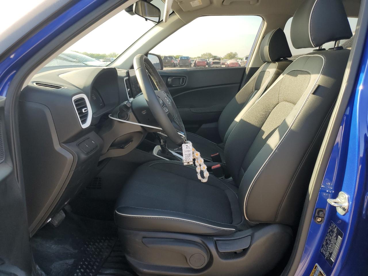 2024 HYUNDAI VENUE SEL VIN:KMHRC8A35RU325394