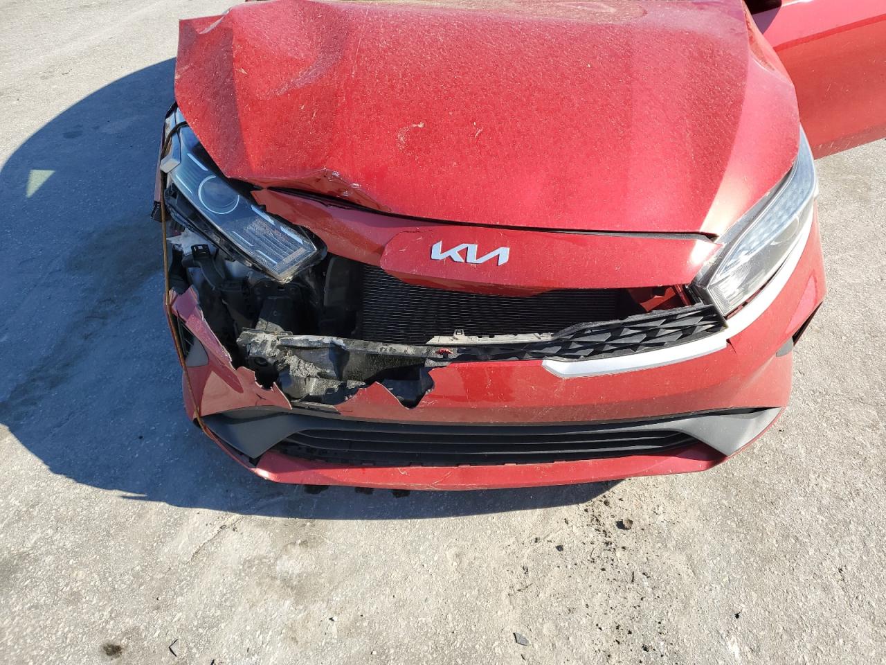2022 KIA FORTE FE VIN:3KPF24AD8NE484110