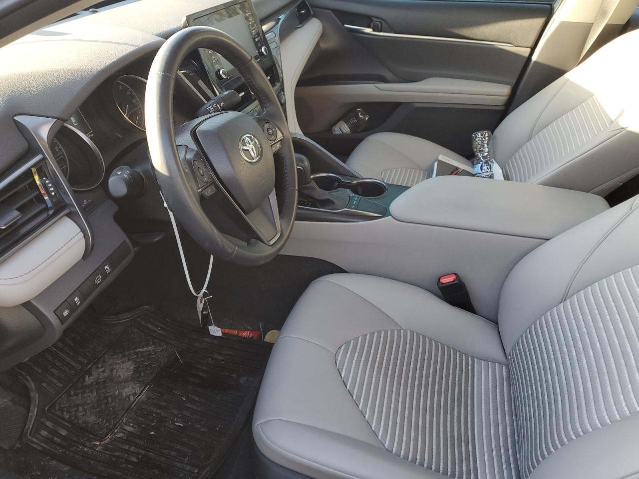 2022 TOYOTA CAMRY SE VIN:4T1T11AK2NU707998