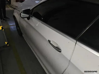 2018 Mercedes-Benz C 200 VIN: