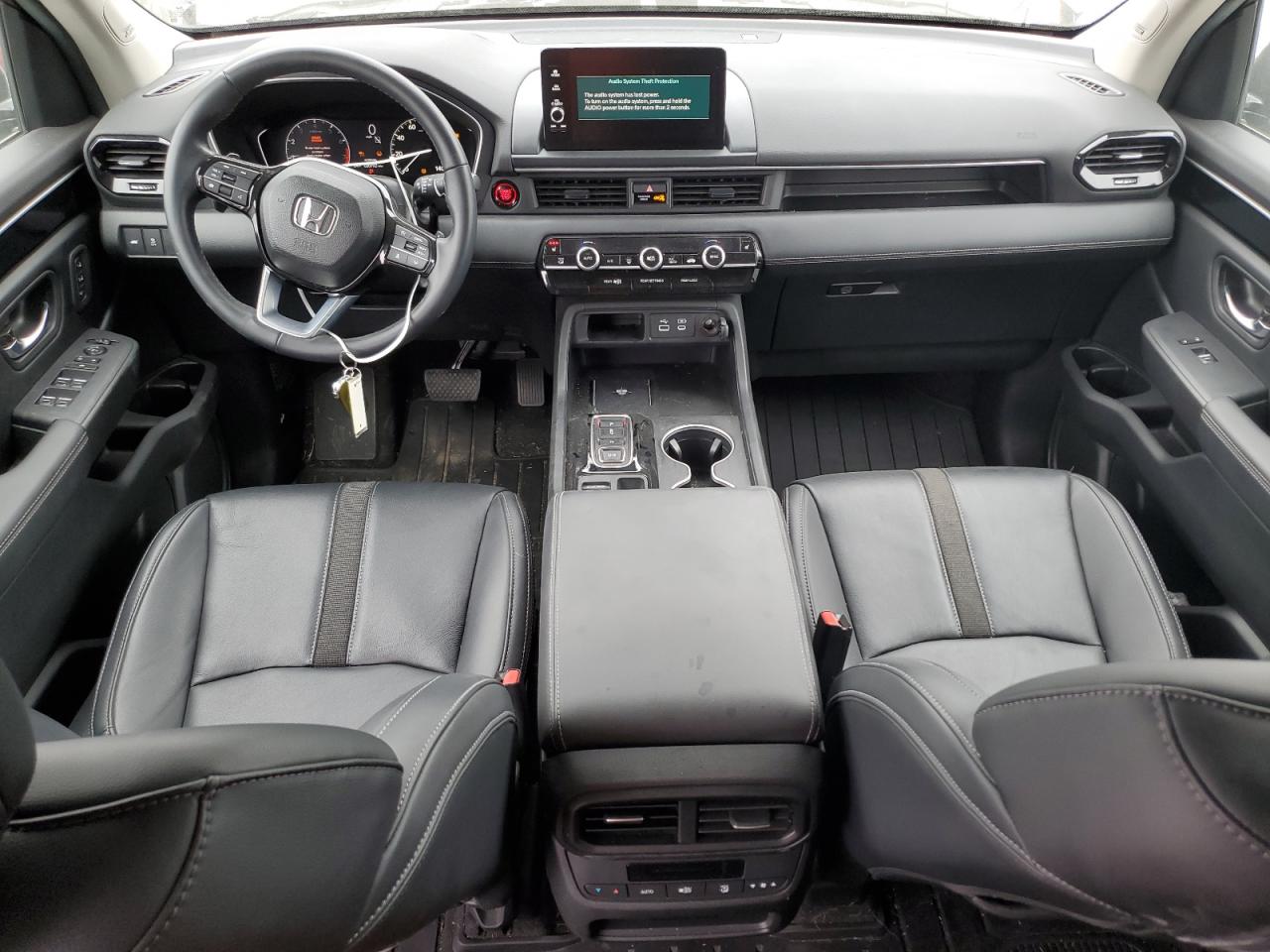 2024 HONDA PILOT TOURING VIN:5FNYG1H72RB022800