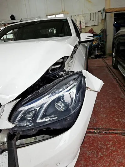 2016 Mercedes-Benz E 300 WDDHF5FB9GB305752 VIN:WDDHF5FB9GB305752