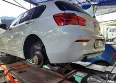 2016 BMW 118 WBA1S5106G5A76152 VIN:WBA1S5106G5A76152