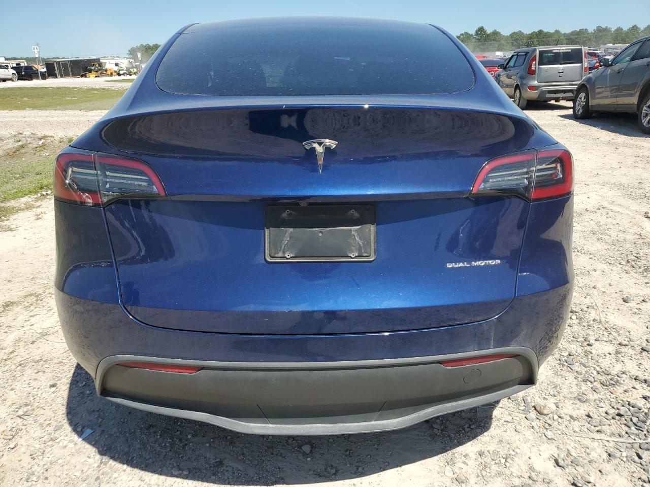 2023 TESLA MODEL Y  VIN:7SAYGDEE5PA095239