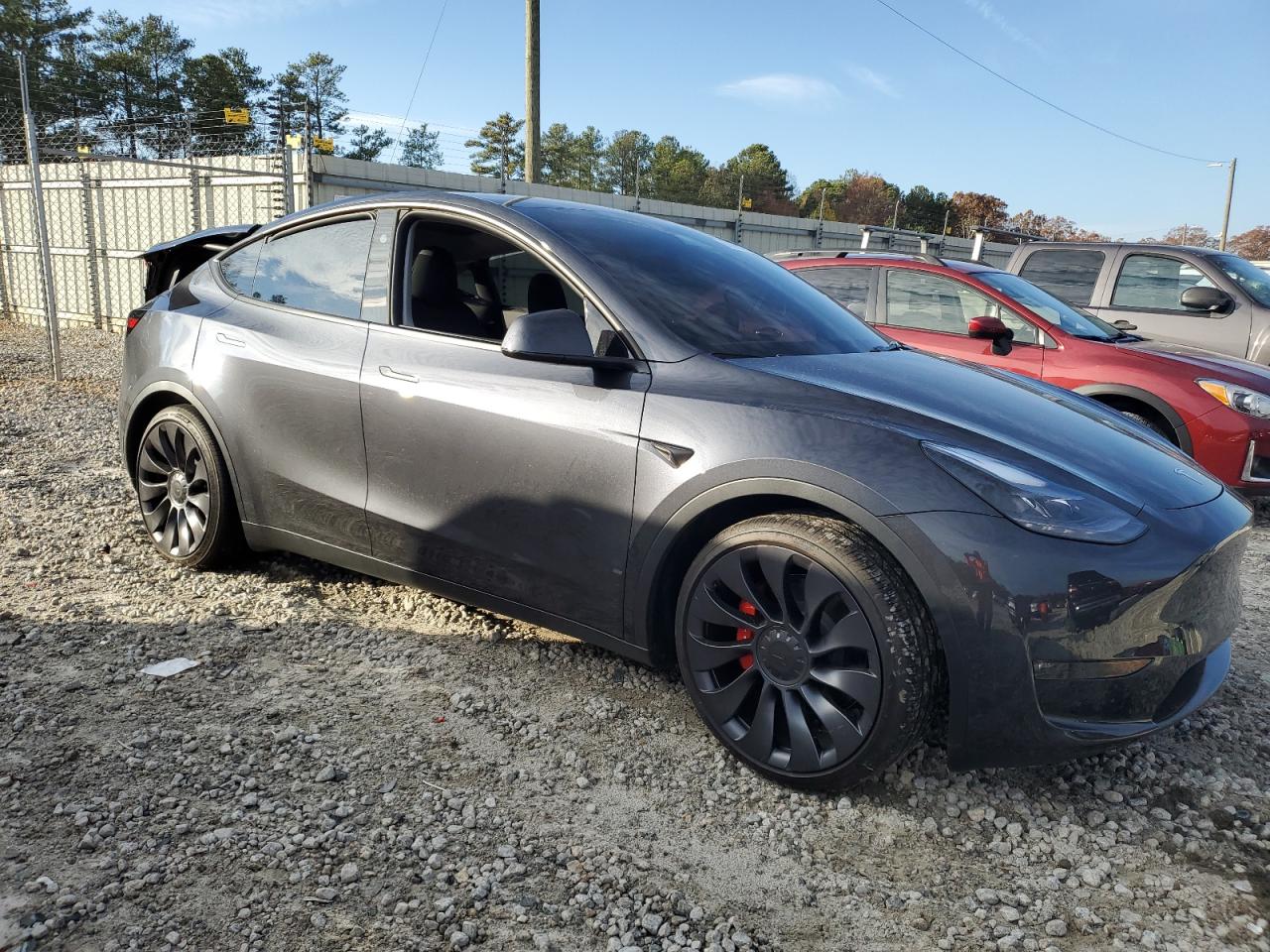 2024 TESLA MODEL Y  VIN:7SAYGDEF3RA323556