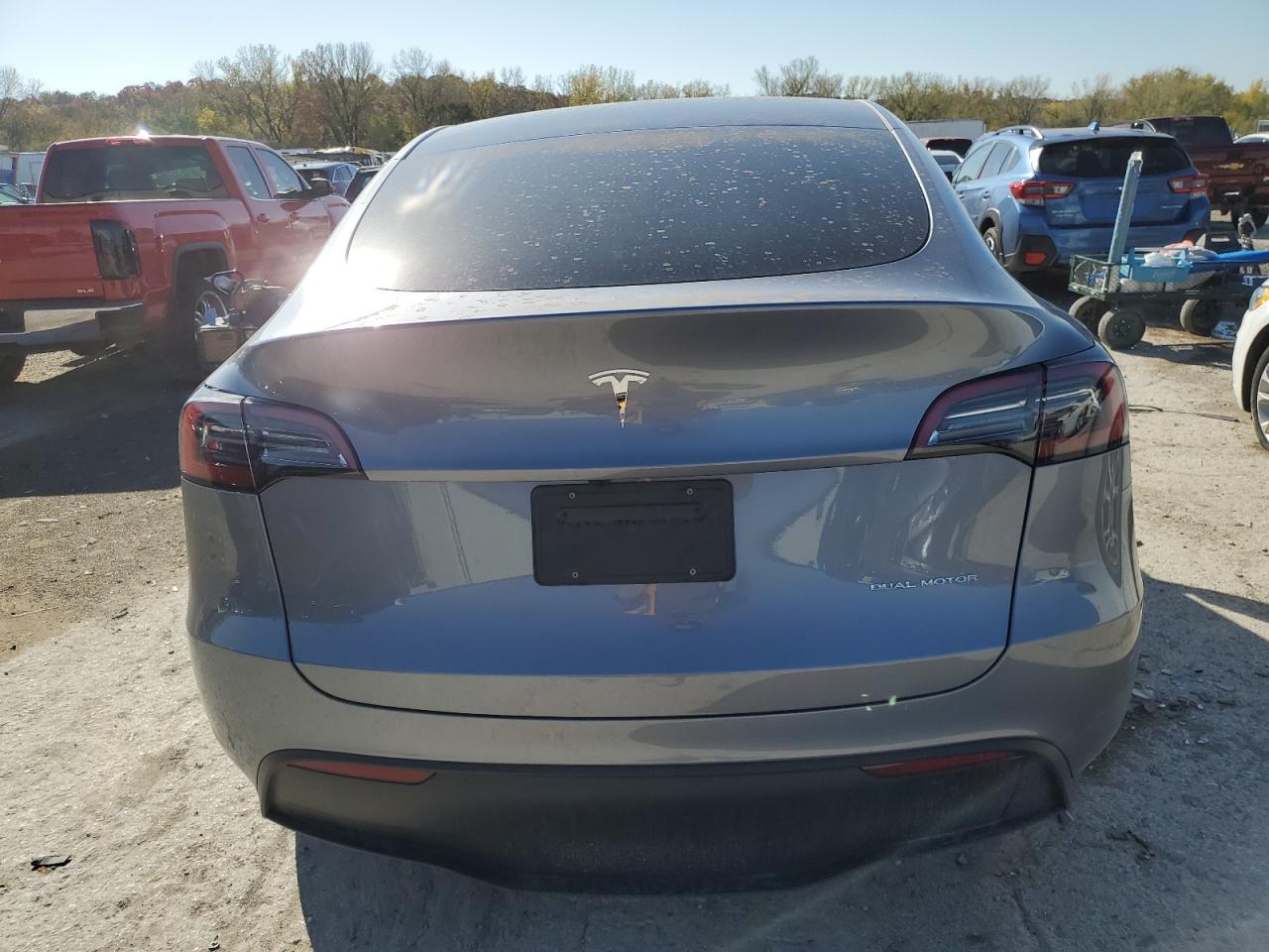 2024 TESLA MODEL Y  VIN:7SAYGDEE1RA288846