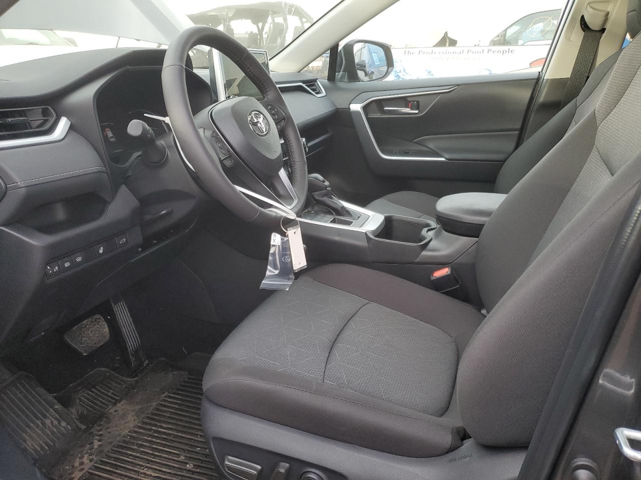 2024 TOYOTA RAV4 XLE VIN:2T3P1RFV0RC479999