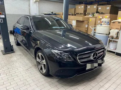 2019 Mercedes-Benz E 220 VIN: