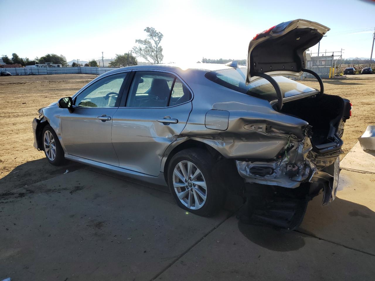 2024 TOYOTA CAMRY LE VIN:4T1R11AK3RU242308