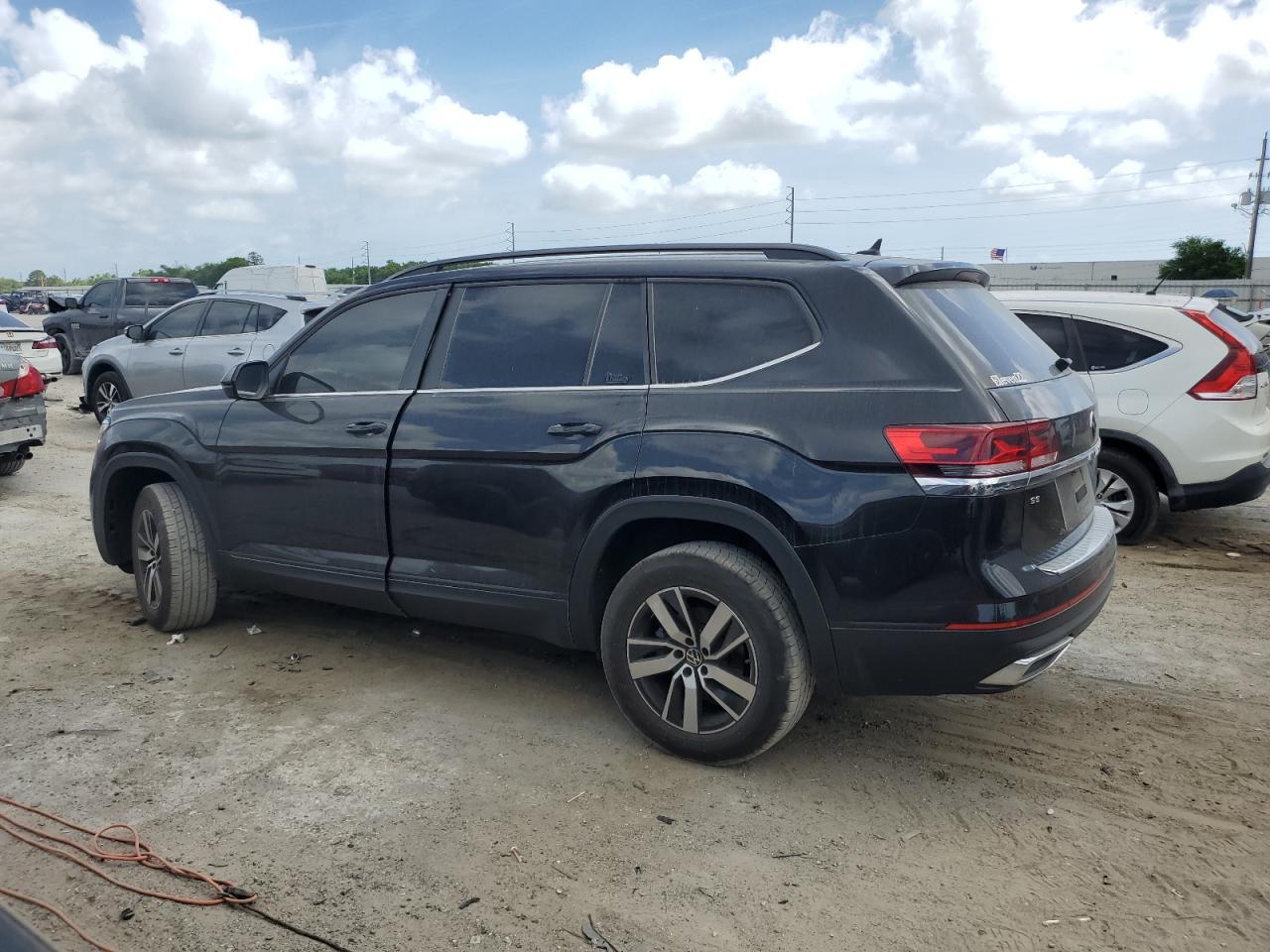 2022 VOLKSWAGEN ATLAS SE VIN:1V2DP2CA2NC554450