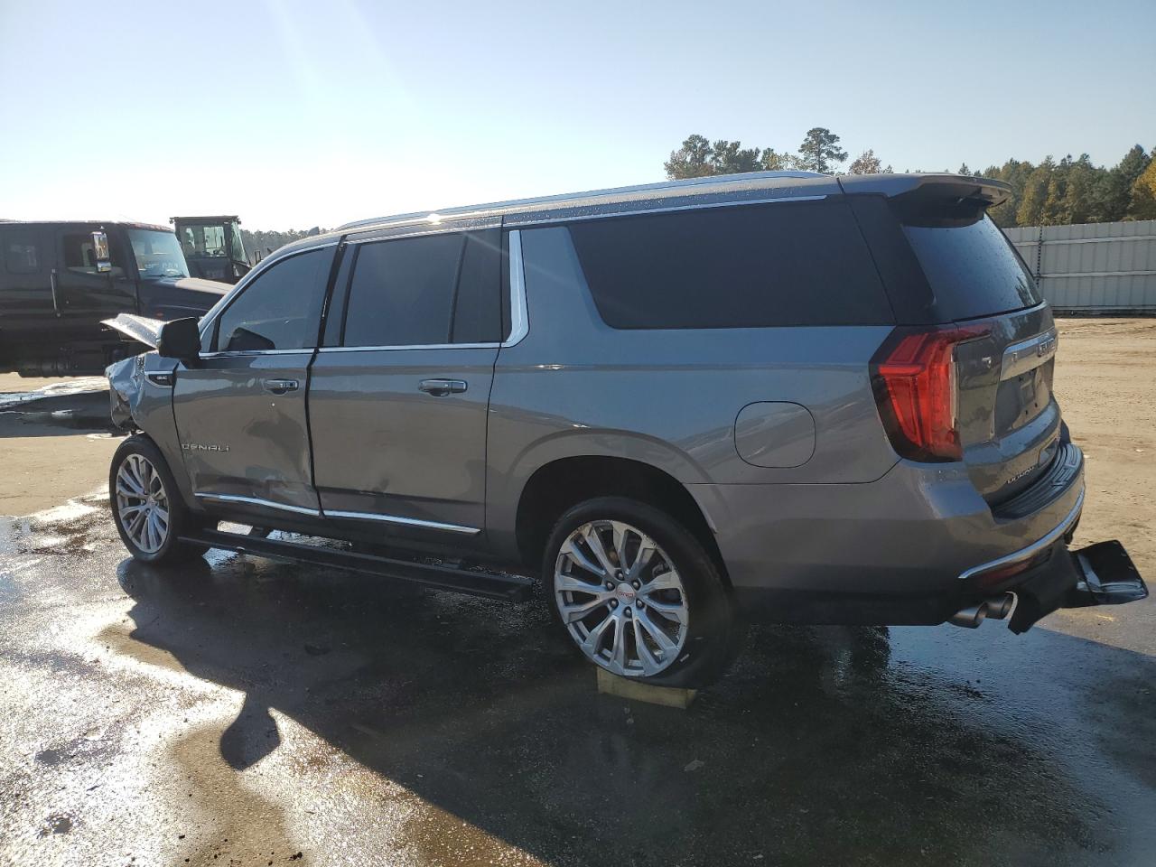 2022 GMC YUKON XL DENALI VIN:1GKS2JKLXNR228983