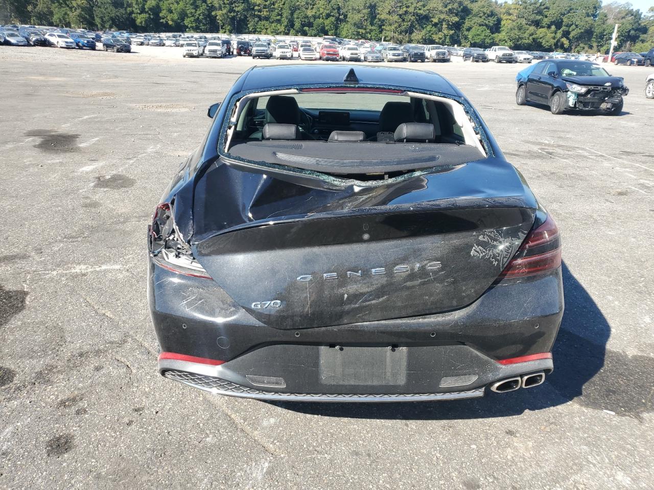 2022 GENESIS G70 BASE VIN:KMTG34TA5NU090183