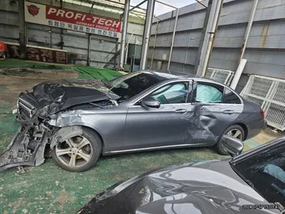 2017 Mercedes-Benz E 220 VIN: