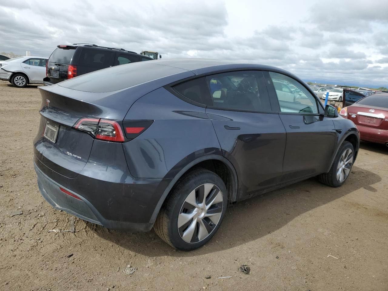 2023 TESLA MODEL Y  VIN:7SAYGDEE9PF912389