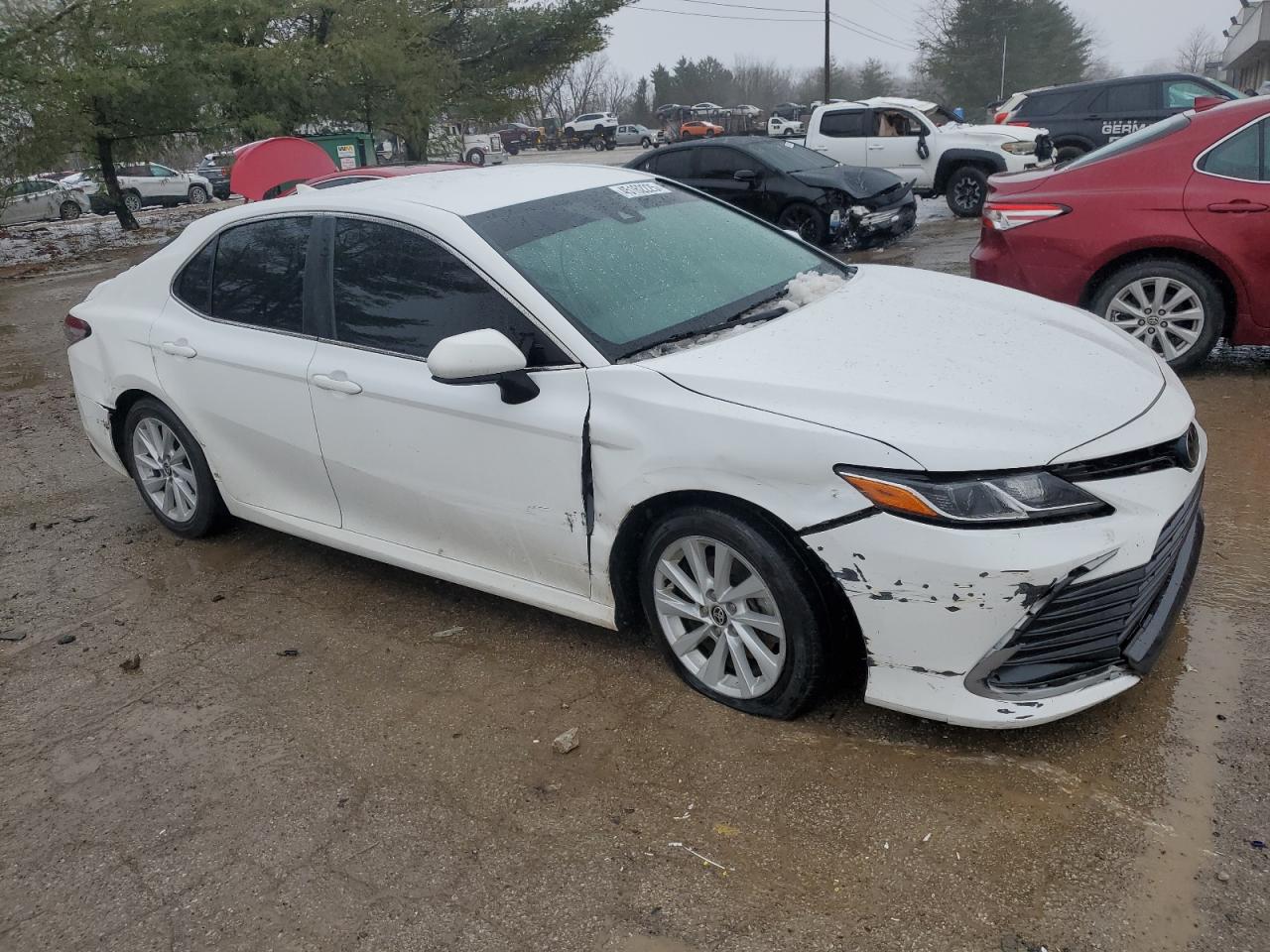 2022 TOYOTA CAMRY LE VIN:4T1C11AK4NU638683