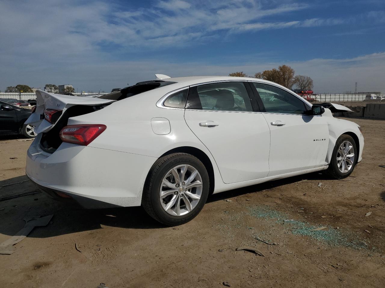2022 CHEVROLET MALIBU LT VIN:1G1ZD5ST7NF113358