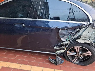 2019 Mercedes-Benz E 300 WDDZF4JB2KA695033 VIN:WDDZF4JB2KA695033