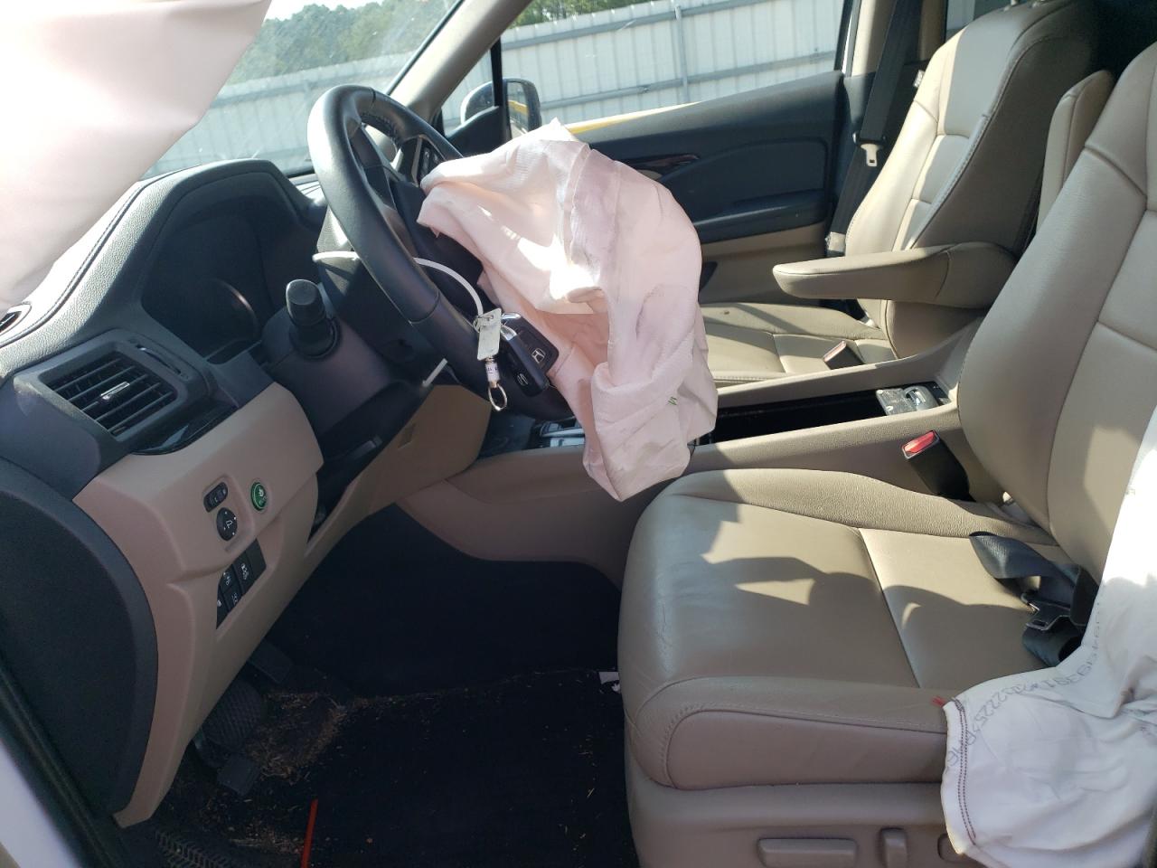 2022 HONDA PILOT TOURING VIN:5FNYF6H64NB054732