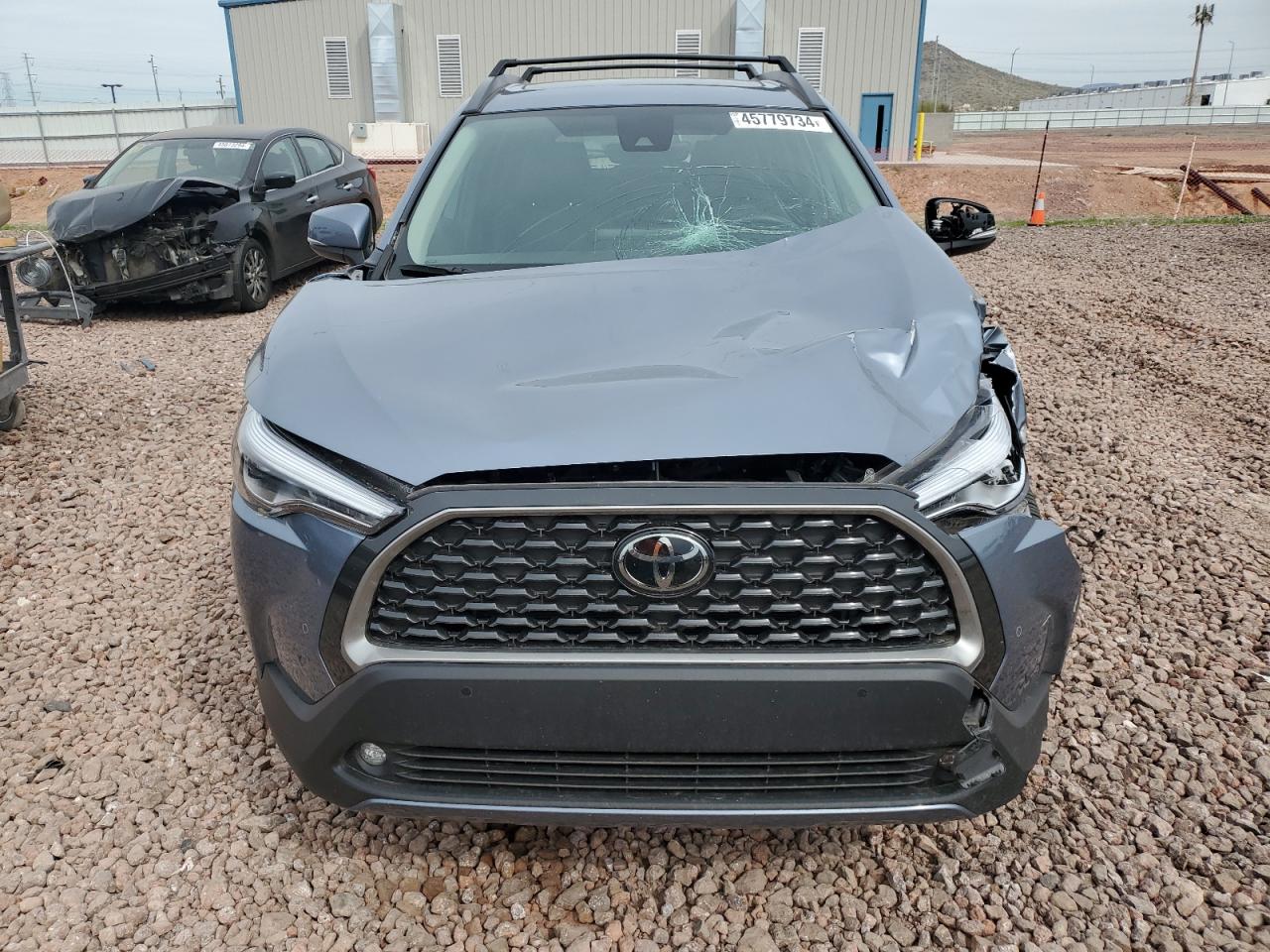 2022 TOYOTA COROLLA CROSS XLE VIN:7MUDAABG3NV038069