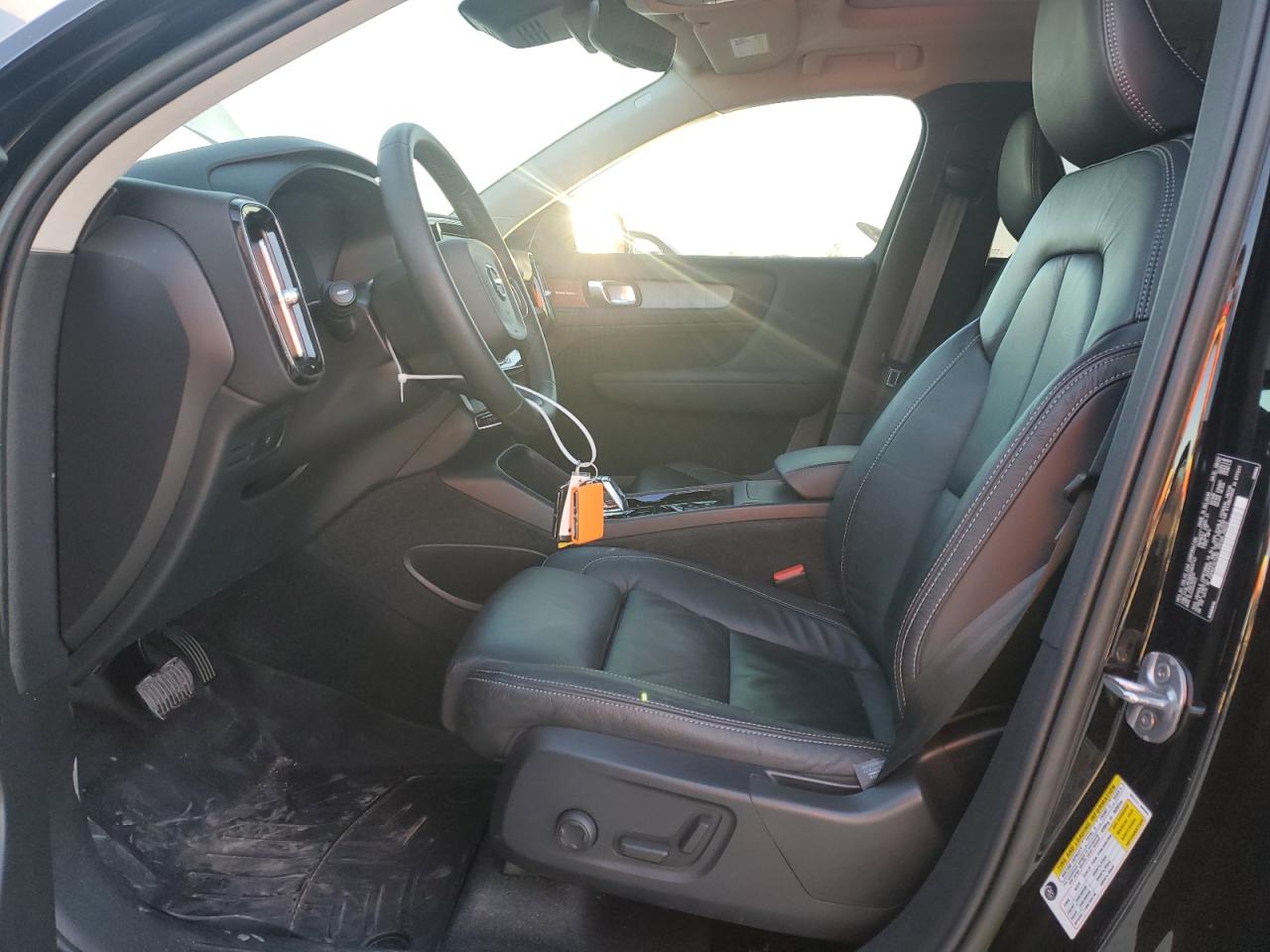 2023 VOLVO XC40 ULTIMATE VIN:YV4L12UX8P2964743