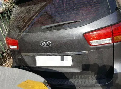 2016 Kia Carnival VIN:
