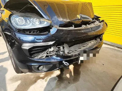 2016 Porsche Cayenne VIN: