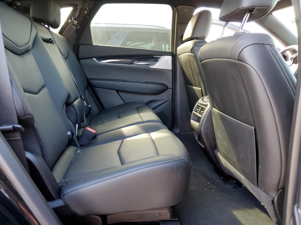 2024 CADILLAC XT5 PREMIUM LUXURY VIN:1GYKNCRS6RZ718865