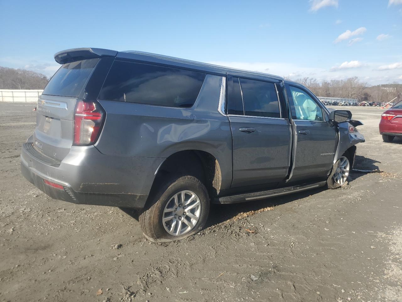 2022 CHEVROLET SUBURBAN K1500 LT VIN:1GNSKCKD9NR339175