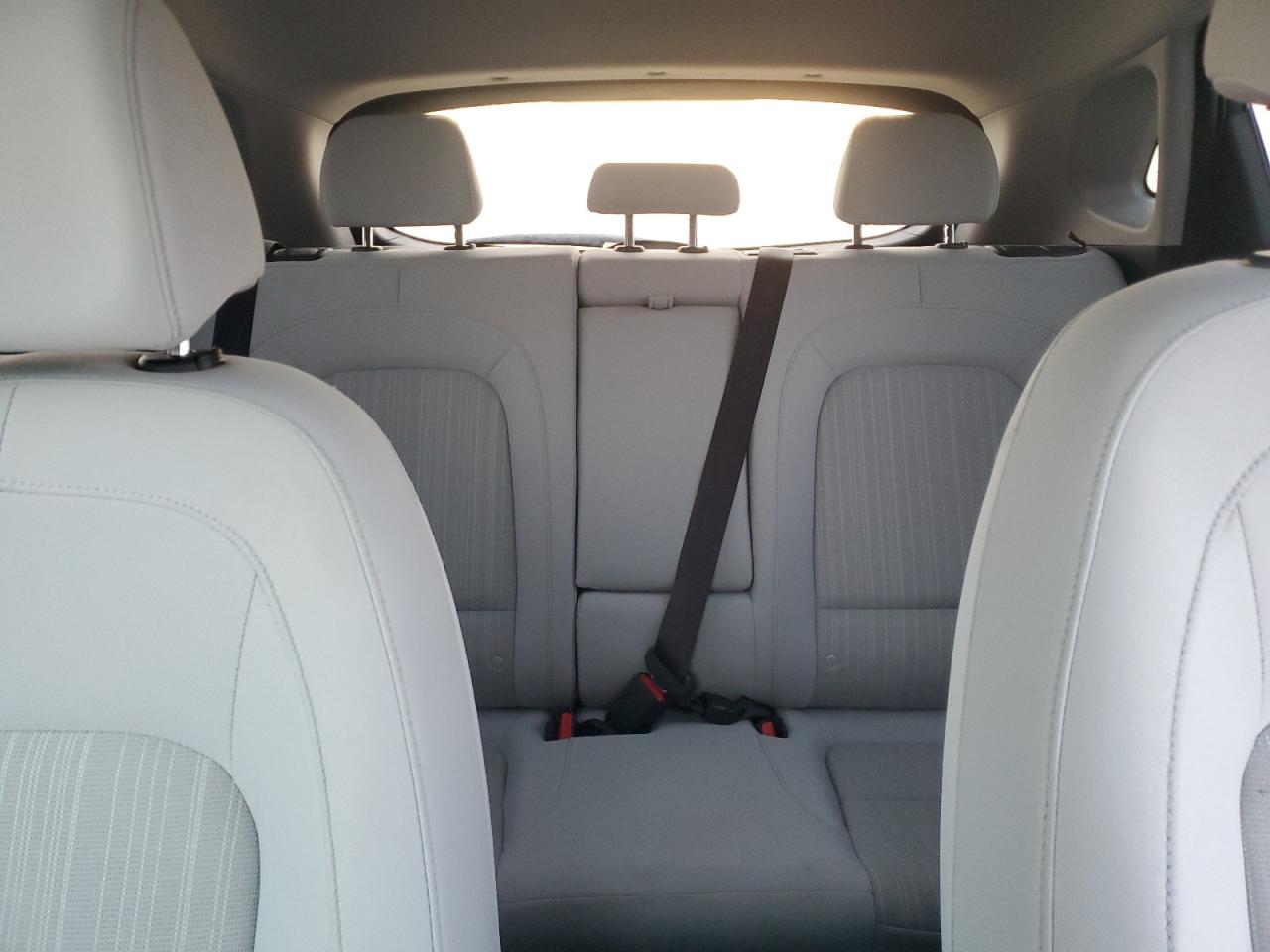 2022 HYUNDAI KONA SEL VIN:KM8K62AB9NU814694