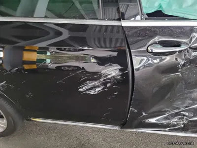 2017 Mercedes-Benz E 200 WDDZF4CB5HA120558 VIN:WDDZF4CB5HA120558