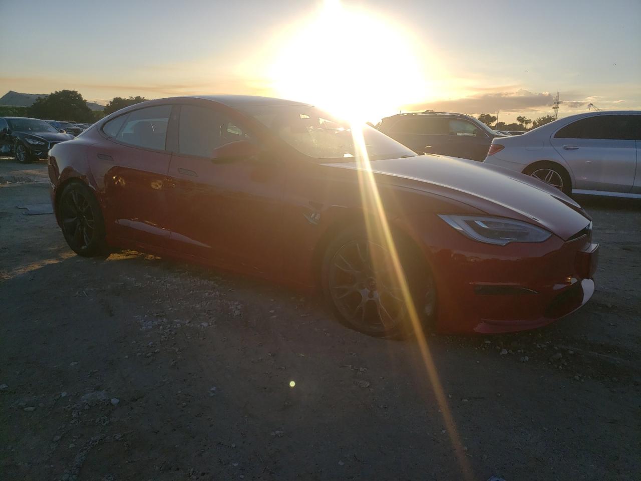 2022 TESLA MODEL S  VIN:5YJSA1E51NF469686