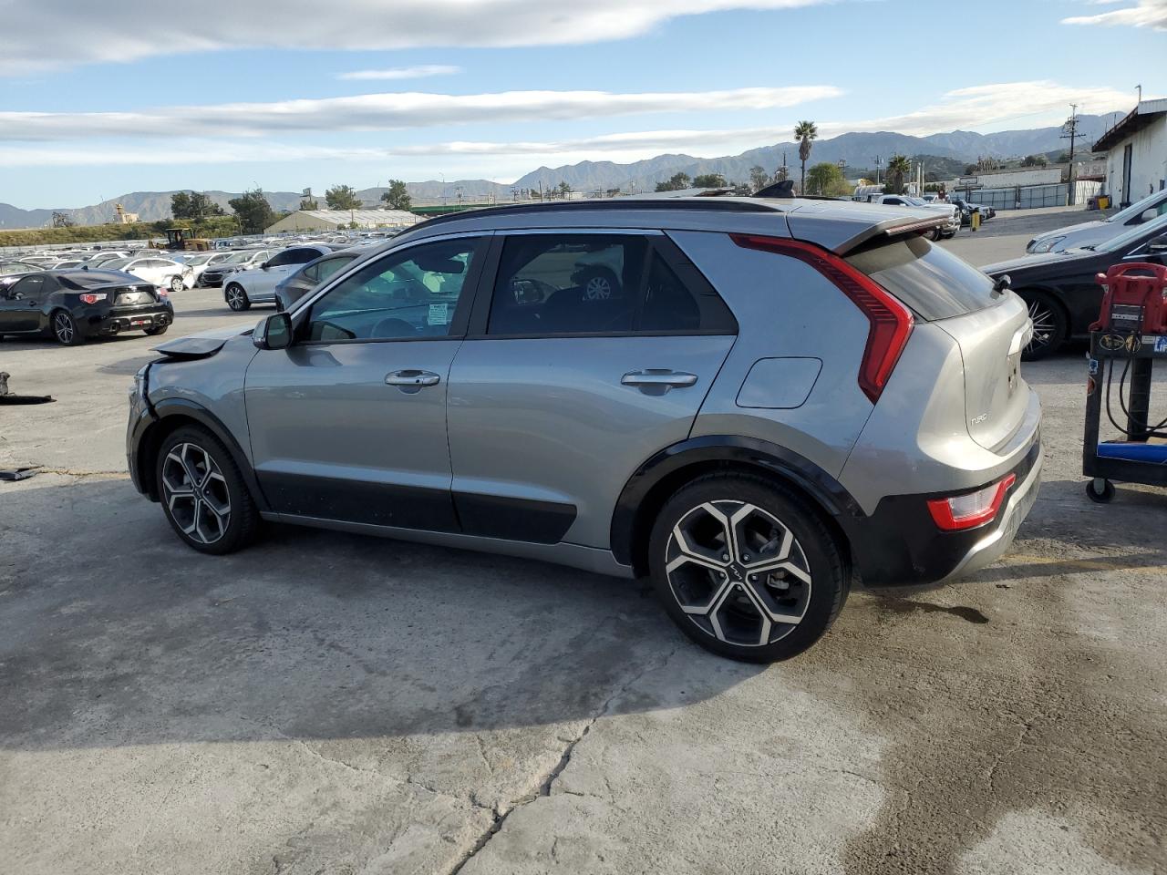 2023 KIA NIRO EX VIN:KNDCR3LE0P5090212