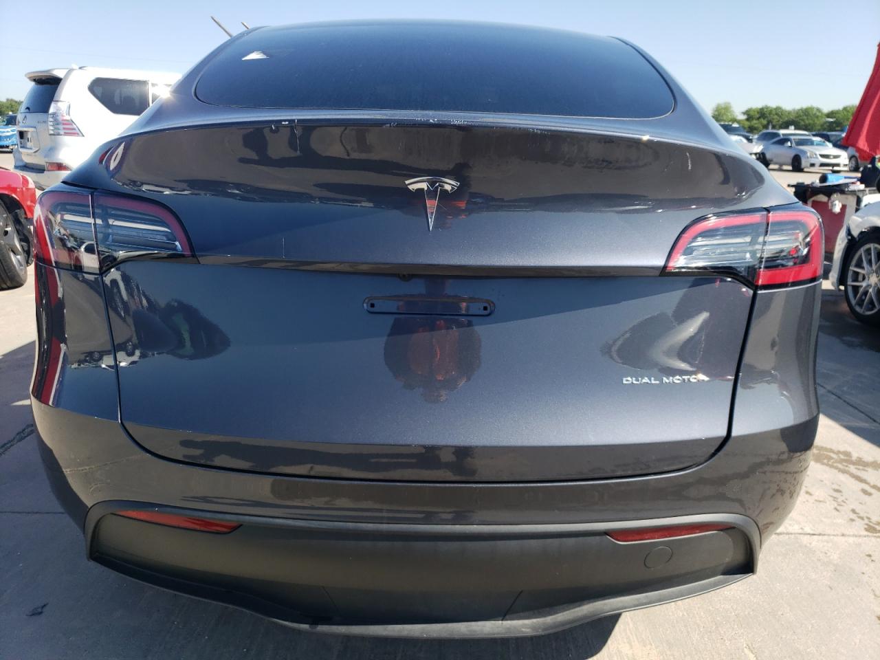 2023 TESLA MODEL Y  VIN:7SAYGAEE7PF768825