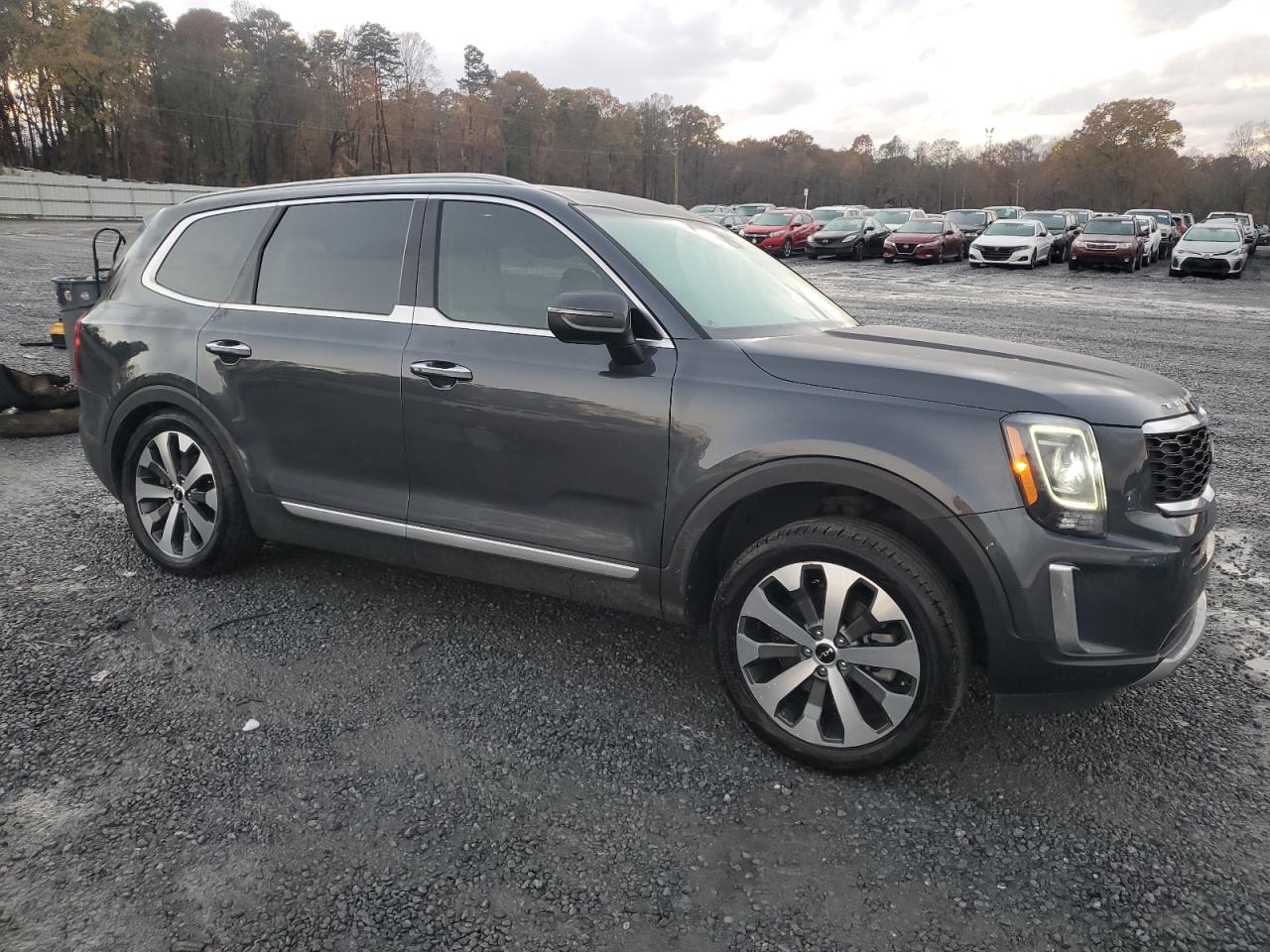 2022 KIA TELLURIDE S VIN:5XYP6DHC8NG236237