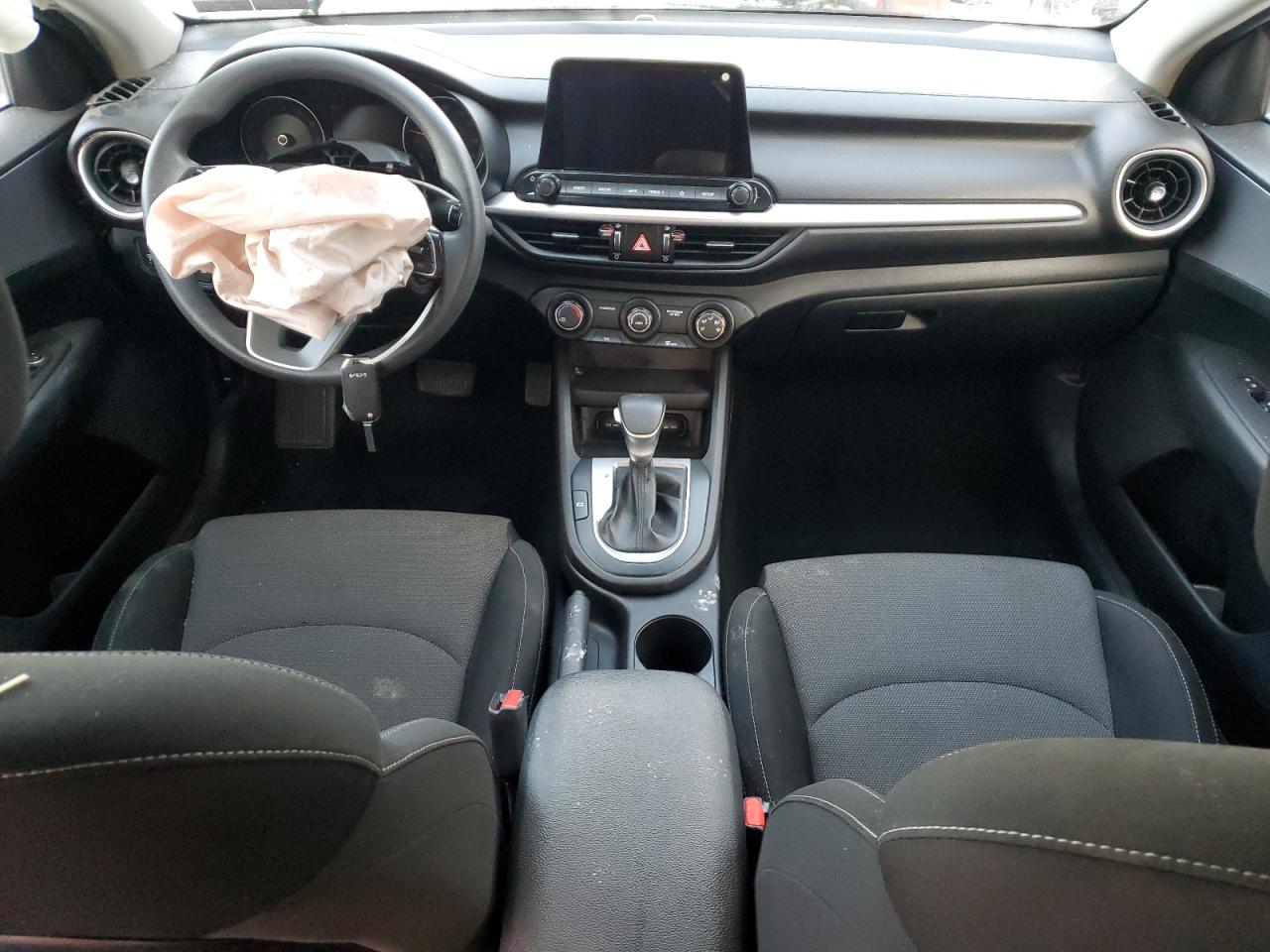 2022 KIA FORTE FE VIN:3KPF24AD0NE460612