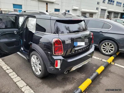 2022 MINI Countryman VIN:
