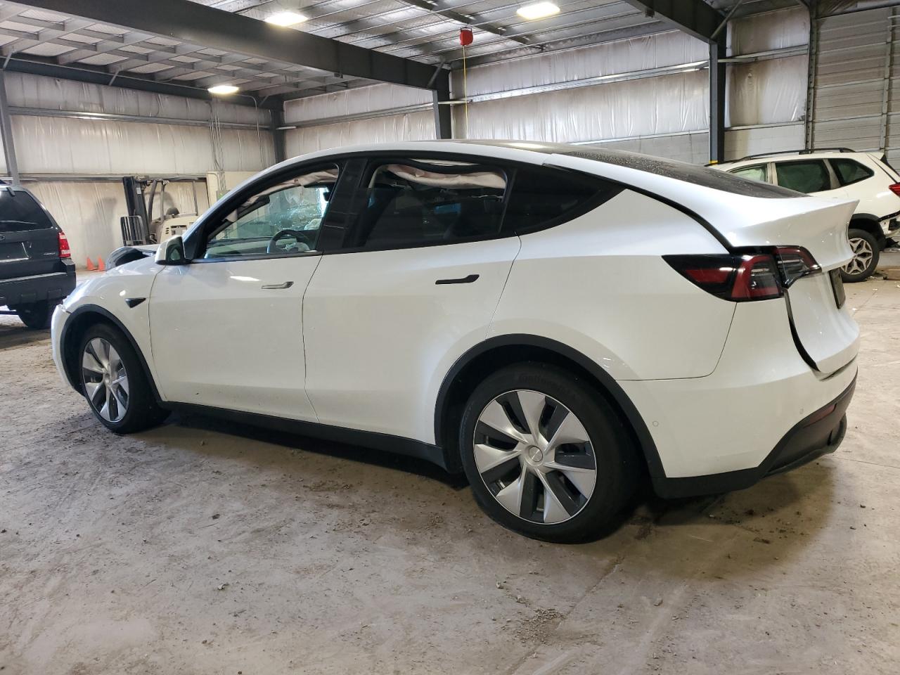 2022 TESLA MODEL Y  VIN:7SAYGDEE5NF322879