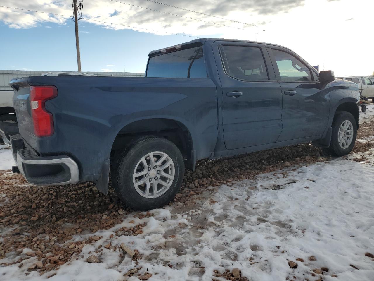 2022 CHEVROLET SILVERADO LTD K1500 LT VIN:1GCUYDET7NZ217150
