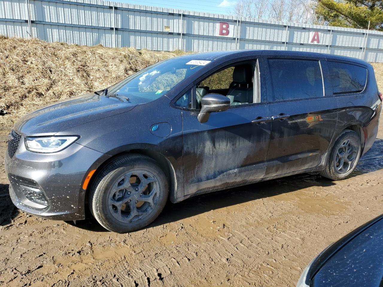 2022 CHRYSLER PACIFICA HYBRID TOURING L VIN:2C4RC1L71NR130024