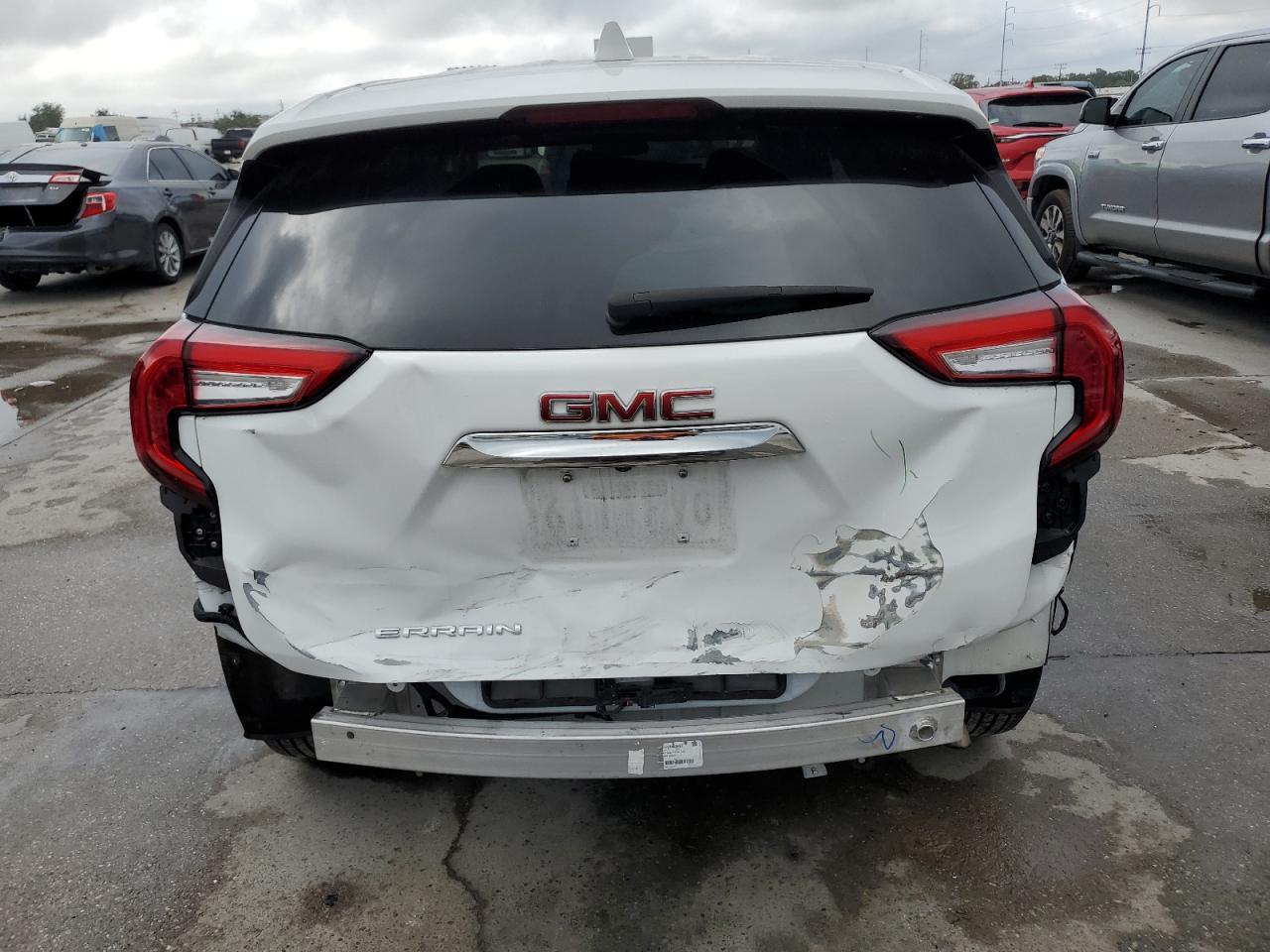 2022 GMC TERRAIN SLE VIN:3GKALMEV0NL209602