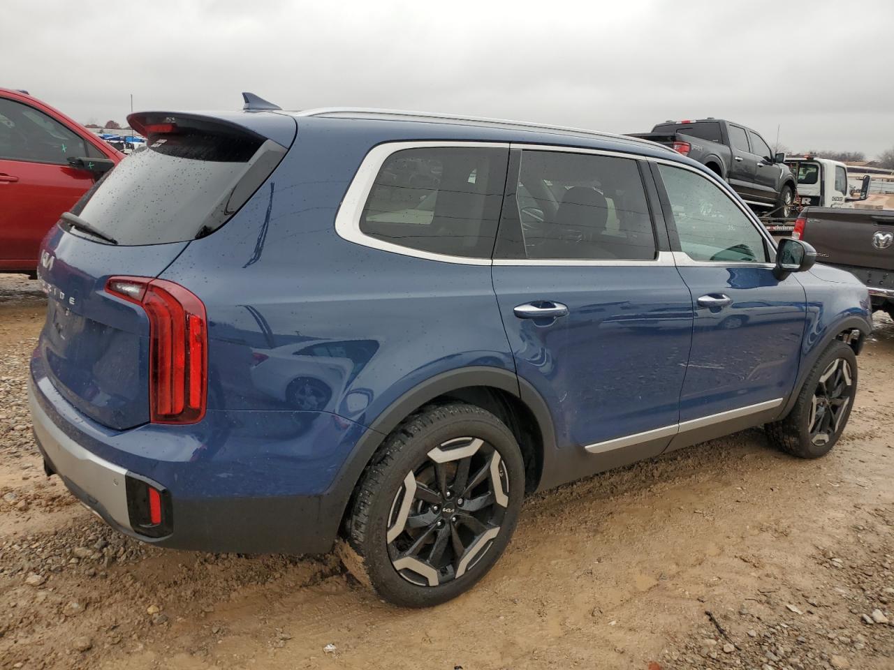 2024 KIA TELLURIDE S VIN:5XYP64GC6RG492111
