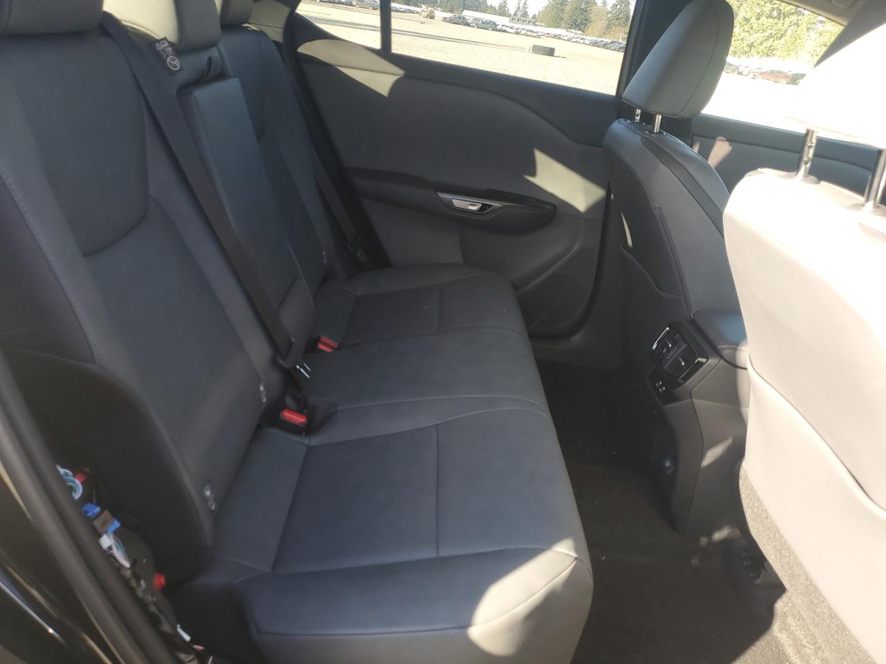 2024 LEXUS RZ 300E VIN:JTJABABB4RA007394