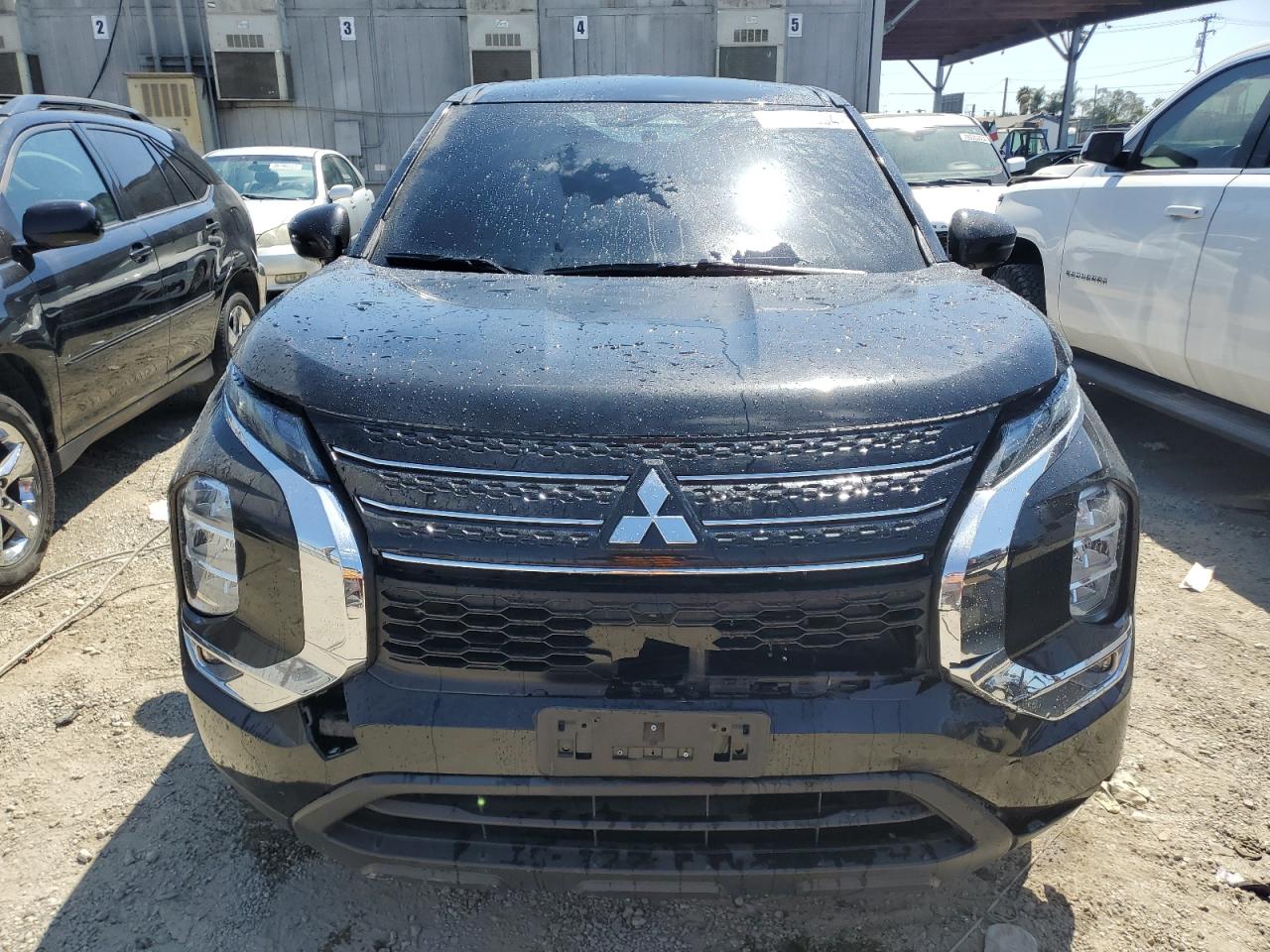 2022 MITSUBISHI OUTLANDER ES VIN:JA4J3TA85NZ048186